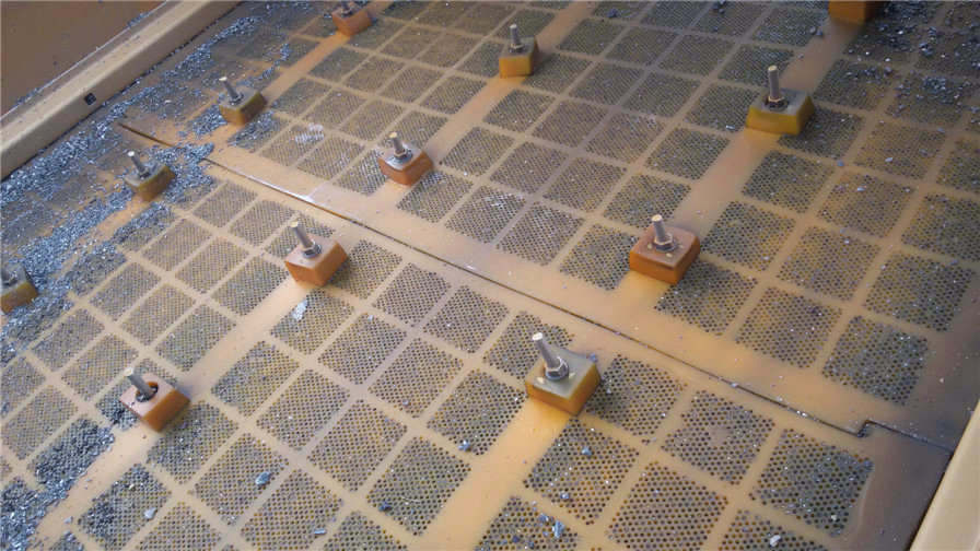 聚氨酯脫水篩網安裝工程案例