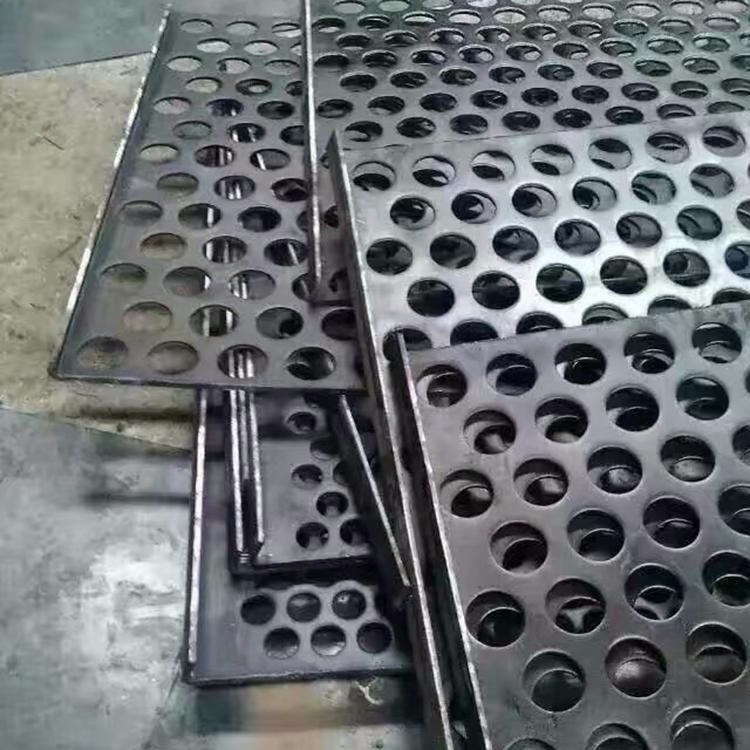 折邊鋼板衝孔篩