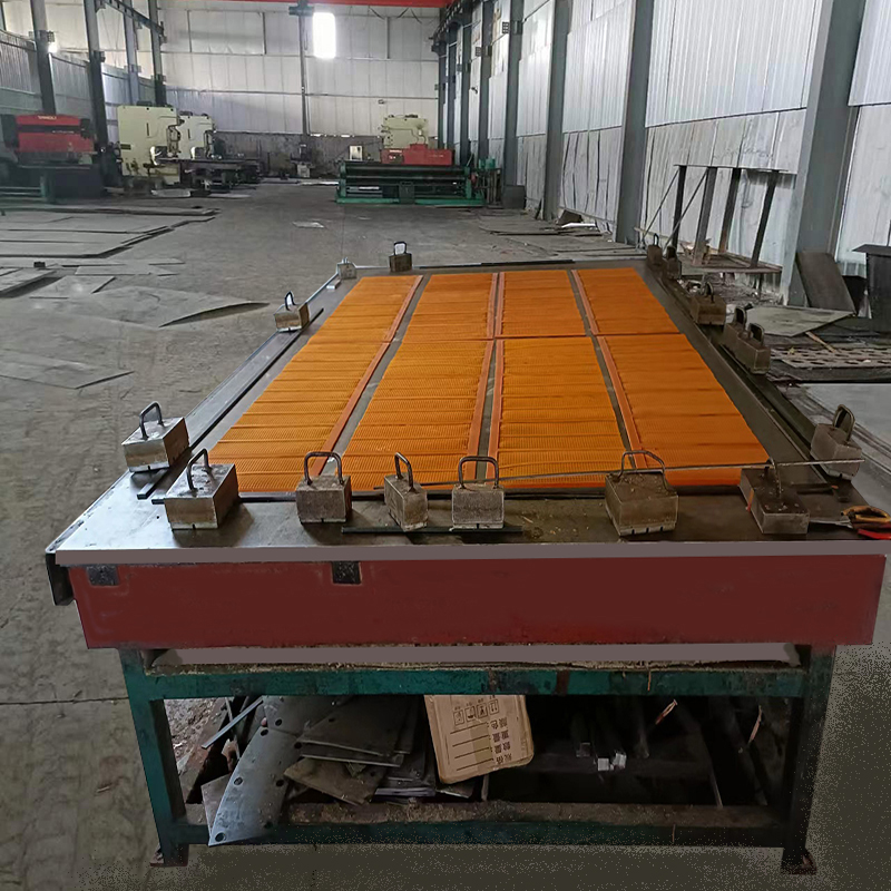 聚氨酯高頻篩網 加工.jpg 聚氨酯高頻篩網 加工.jpg