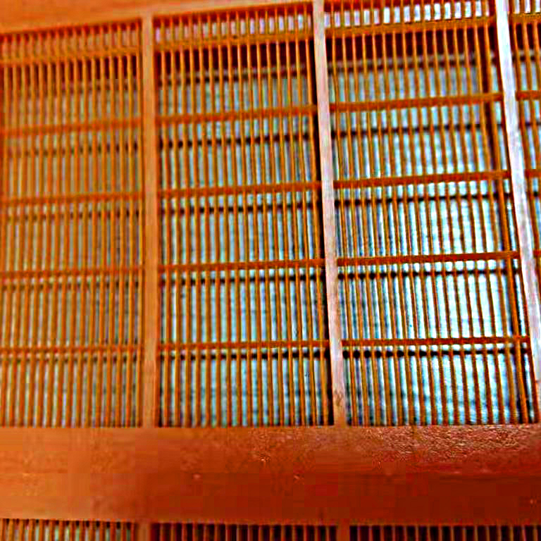 高頻篩網(wǎng)001.jpg 高頻篩網001.jpg