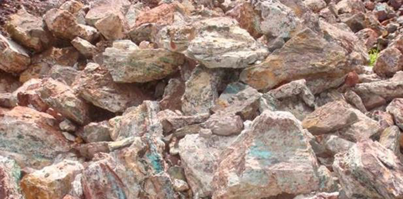 銅礦(kuàng)4.jpg 銅礦4.jpg