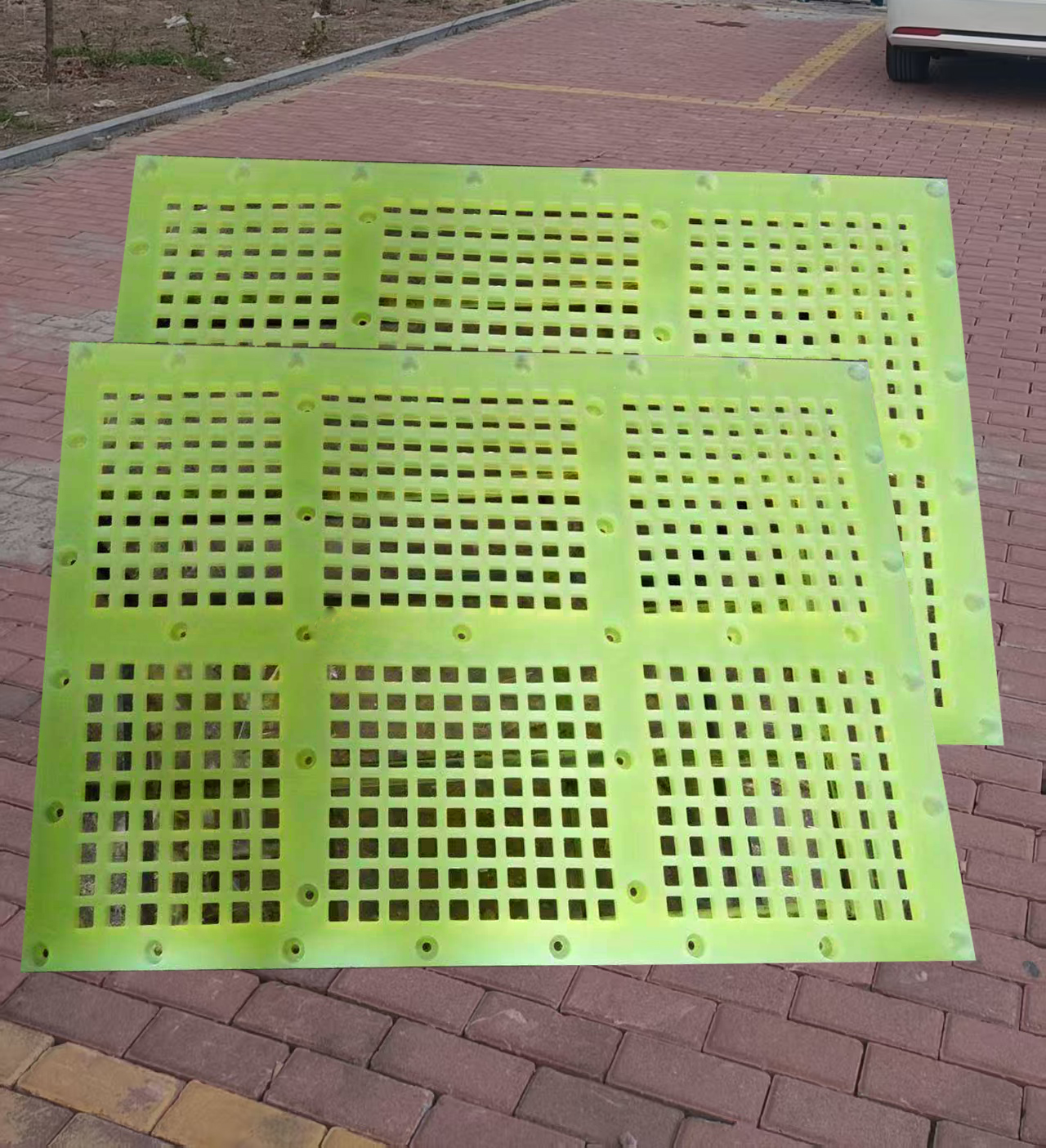 聚氨酯篩板03_看圖王.jpg 聚氨酯篩板03_看圖王.jpg