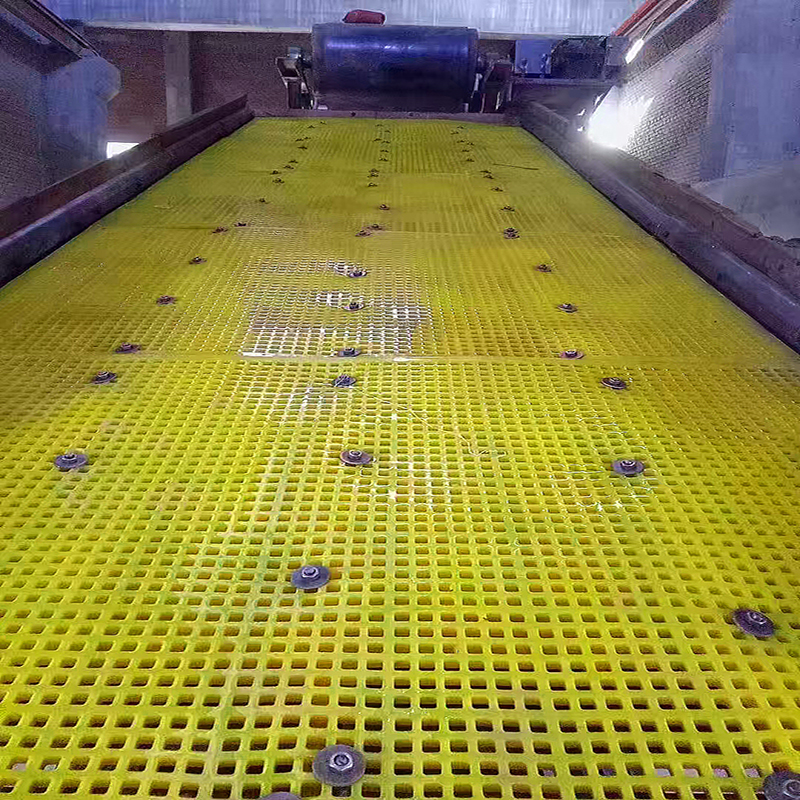 聚氨(ān)酯篩網安裝圖1 (2).jpg 聚氨酯篩(shāi)網安裝圖(tú)1 (2).jpg