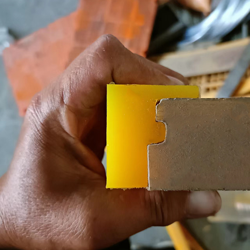 軌座與篩板 契合展示1.jpg