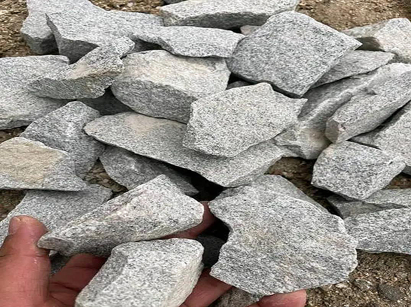 道砟石2.jpg 道砟石2.jpg